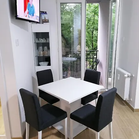 Ana 3 * Суботица